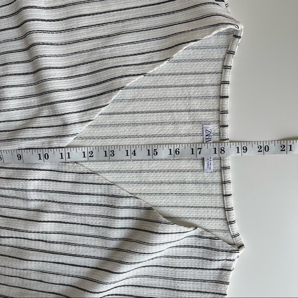 Zara White Crop Top - Picture 7 of 8